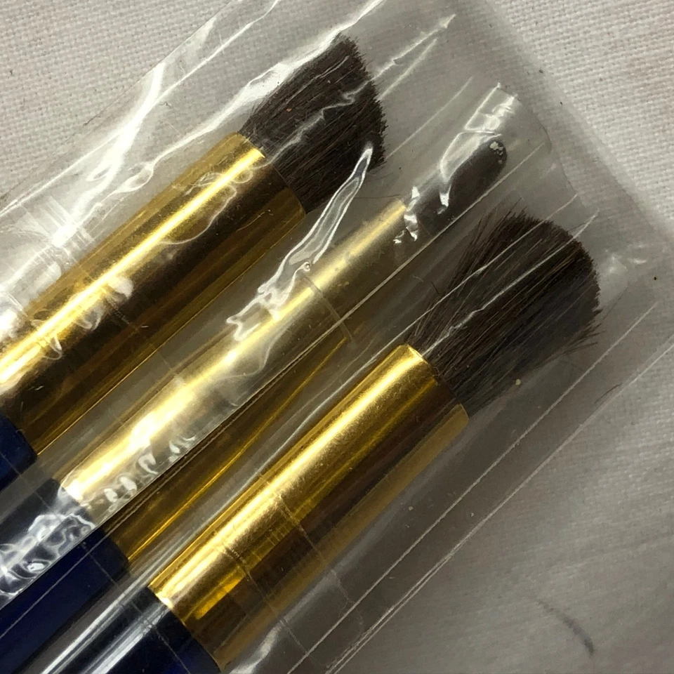 雅诗兰黛化妆刷蓝色手柄 — 第 4/4 张图片