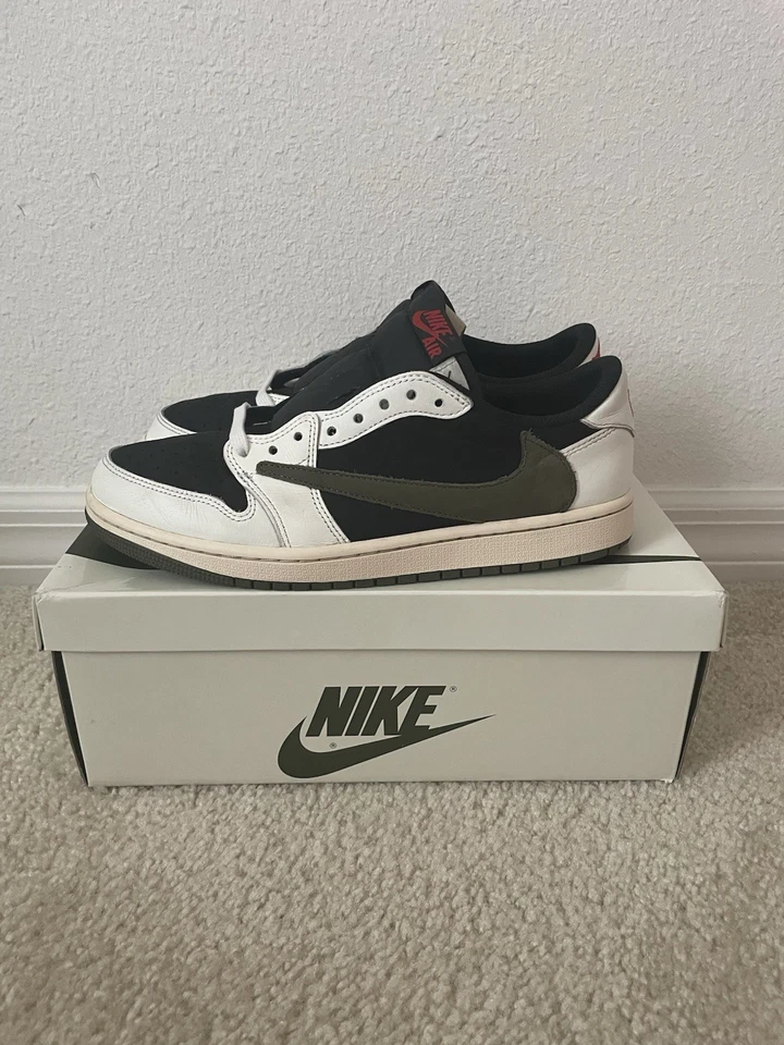 Size 10 - Jordan 1 Retro OG x Travis Scott Low Olive W - Image 4 of 4