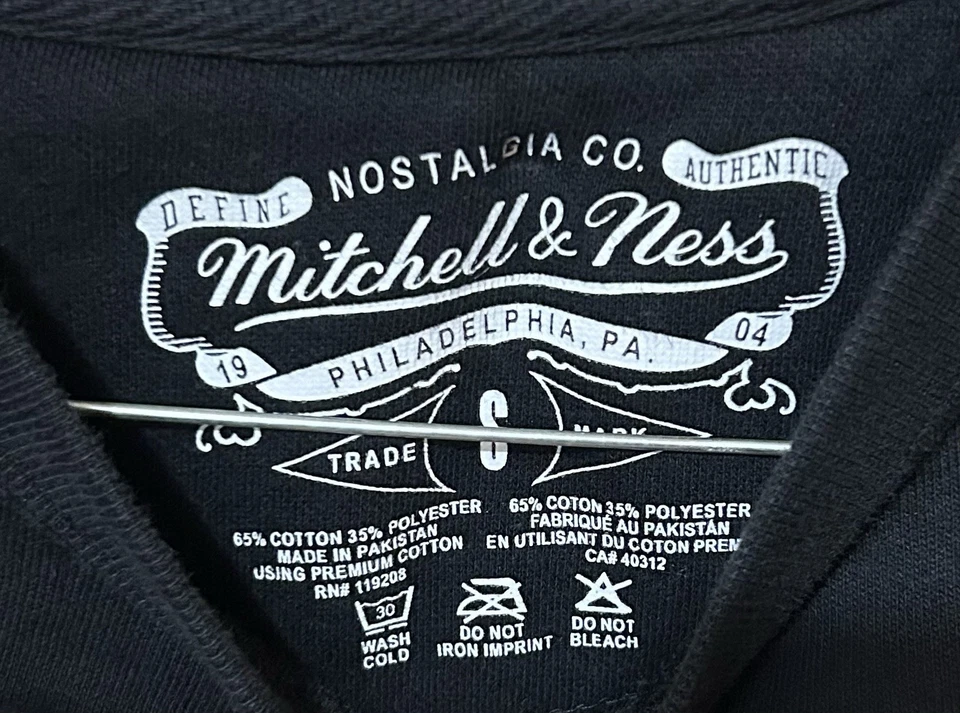 Houston Astros Sweater Size Small Mitchell & Ness - Image 3 of 3