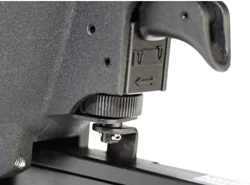 Bostitch SB-1664FN 16-Gauge Pneumatic Straight Finish Nailer A4