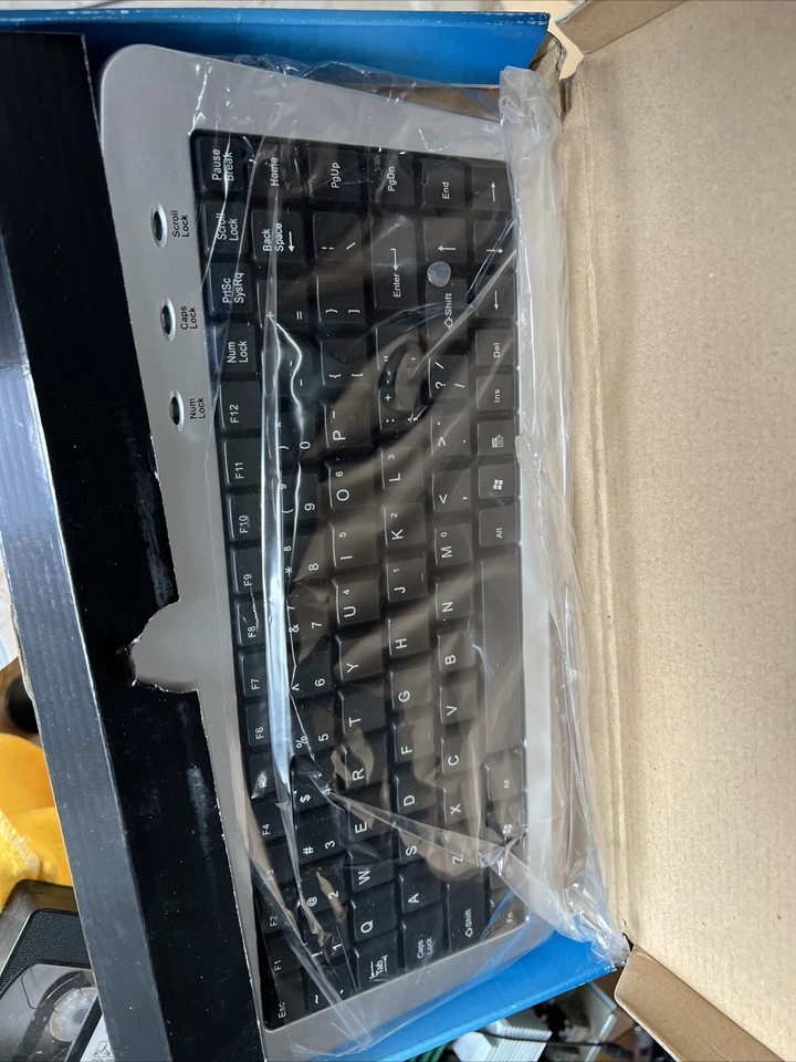 NOS ADDESSO Mini Multimedia Keyboard MCK-91 PS/2 - NIB - Image 3 of 4