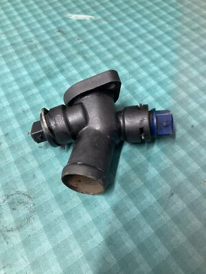 #ad Volkswagen Transporter T4 Water Coolant Flange Connector 074121132 VW GBP 29.99