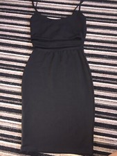 Pretty Little Thing Dress 4