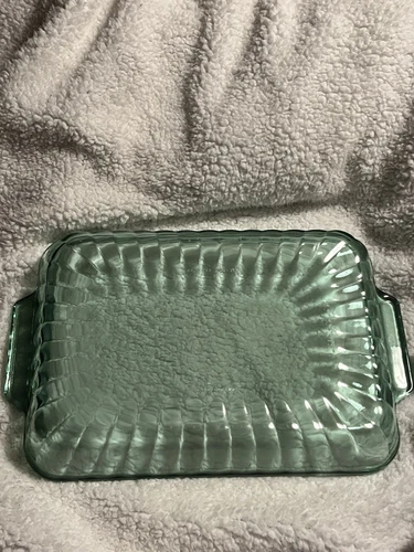 Vintage Green Anchor Hocking 3 Qt ,9.5 X 13.5  Casserole Dish