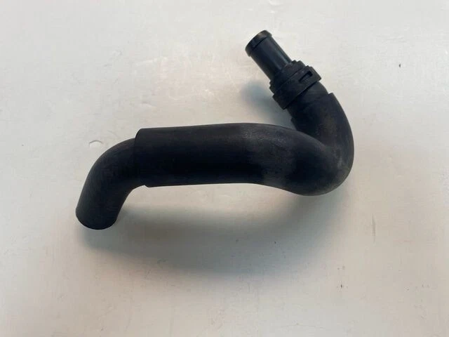 Manguera de calefacción de entrada genuina Nissan motores VQ37HR 92400-JK200 NUEVA OEM Foto 2 de 3