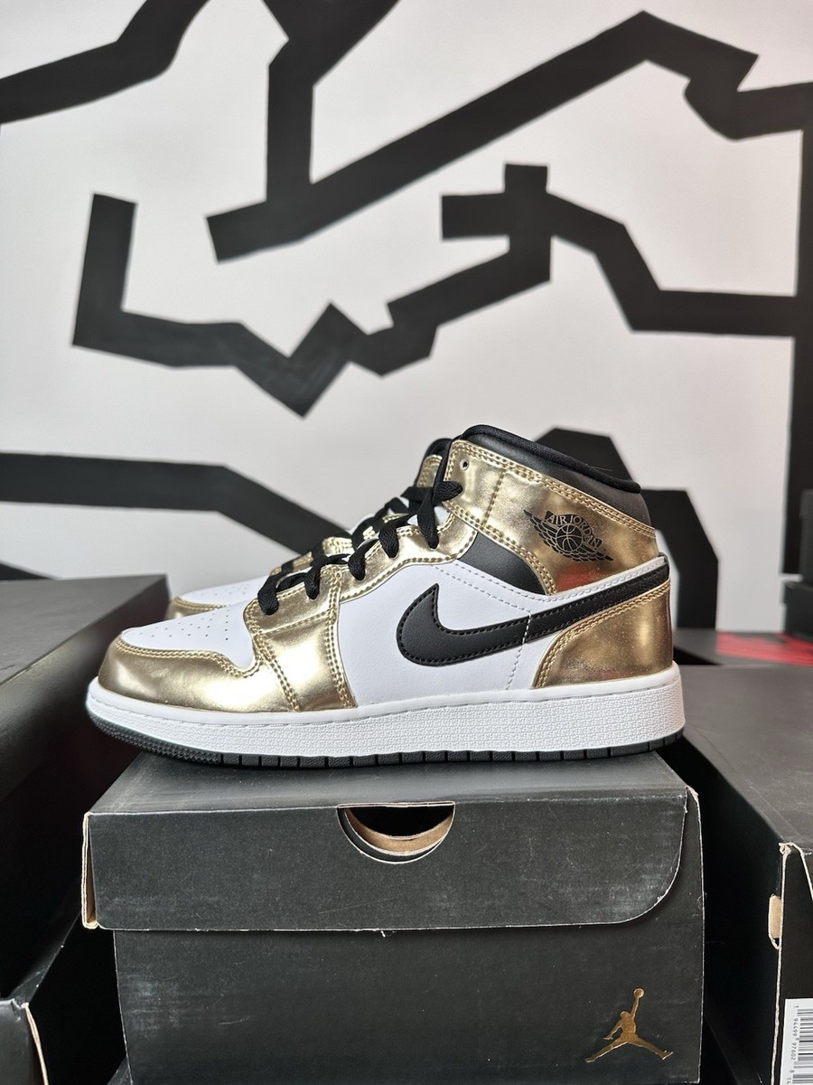 Brand New Nike Air Jordan 1 Mid SE Metallic Gold Size 7Y Damaged