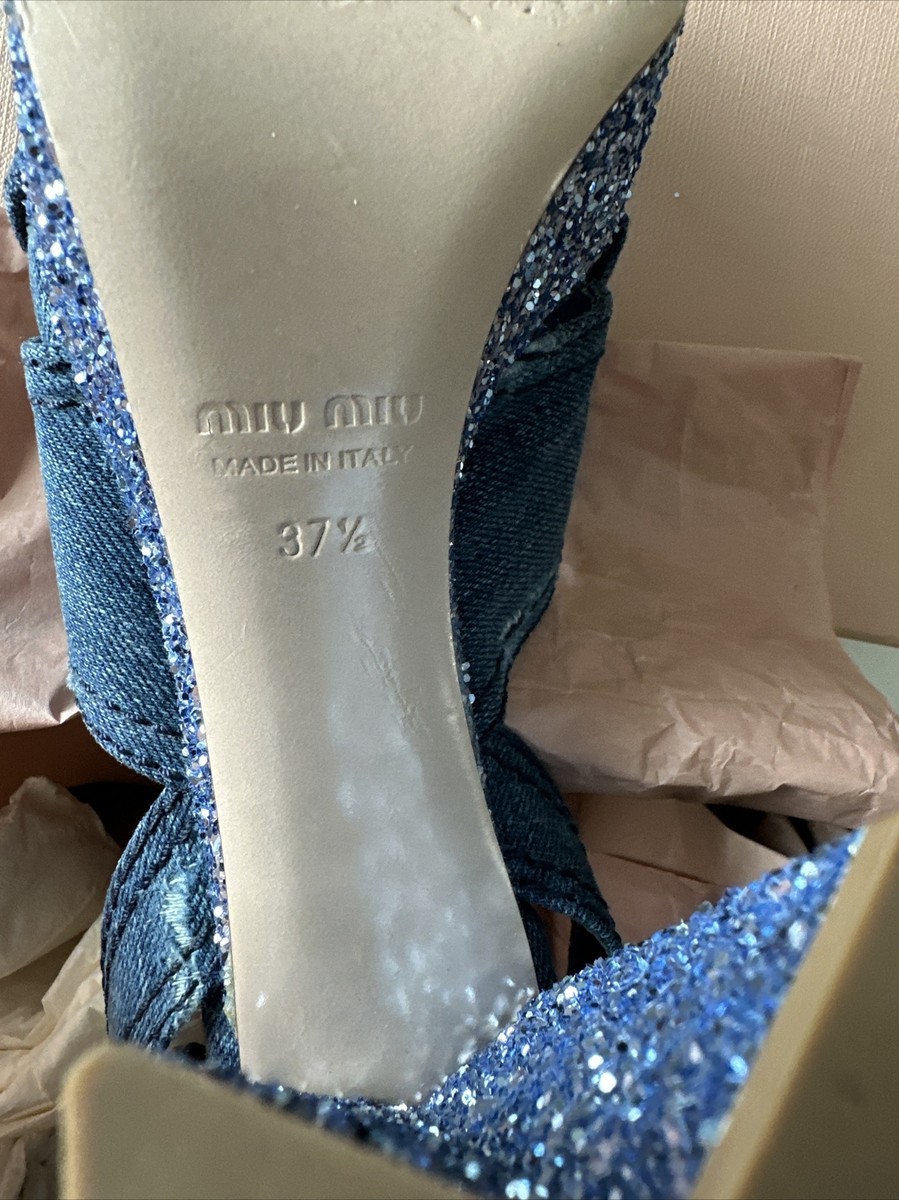 関税・送料込 MIU MIU decorated denim Heeled シューズ Miu Miu Rare Denim Heels with Floral Appliqué (40) – Guzzi