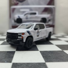 * 2019 Chevrolet Silverado 1500 Trail Boss Indy Pace Truck 1:64 Greenlight 30163