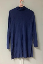 Adrienne Vittadini Women’s Size Large Turtleneck Tunic Length Long Sleeve Navy