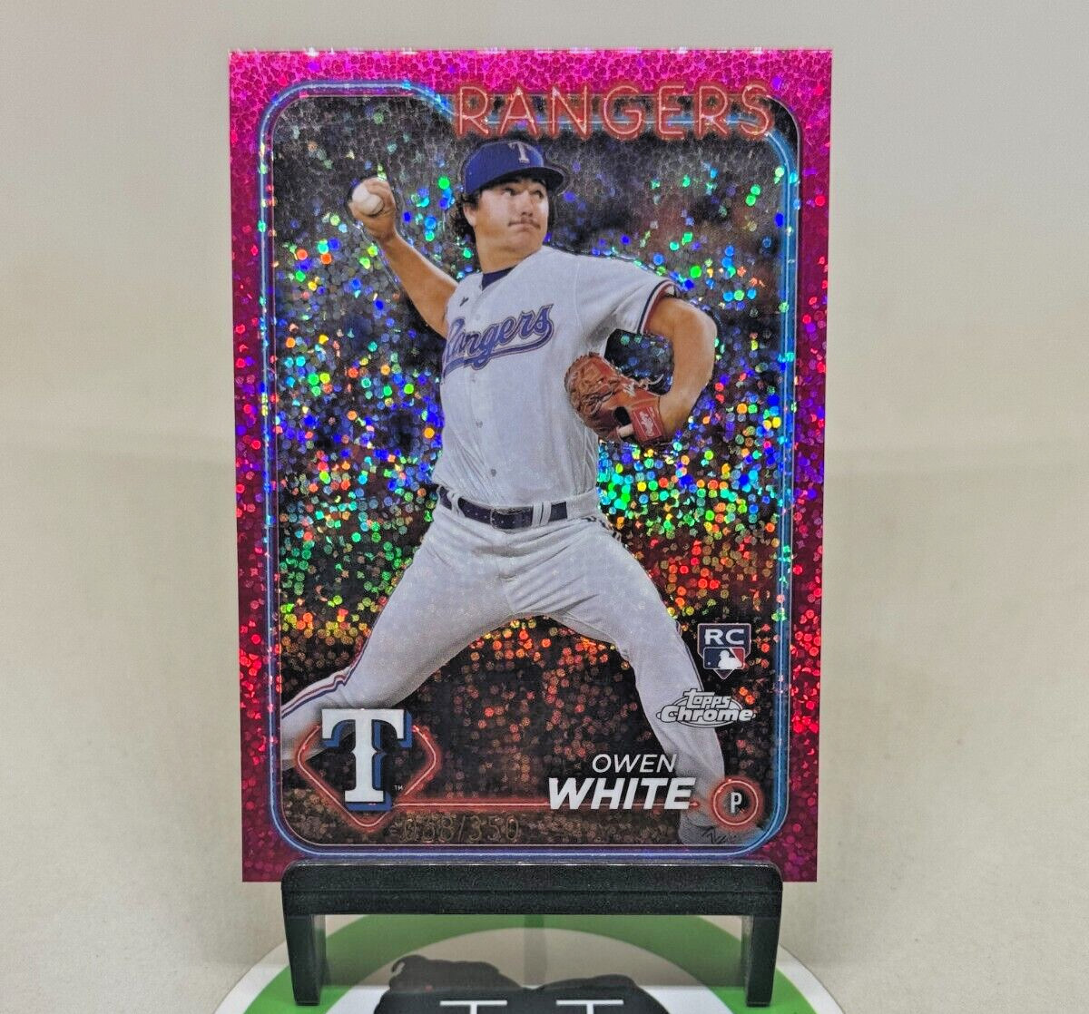 2024 Topps Chrome MLB Magenta Speckle Refractor 211 Owen White RC /350 Rangers