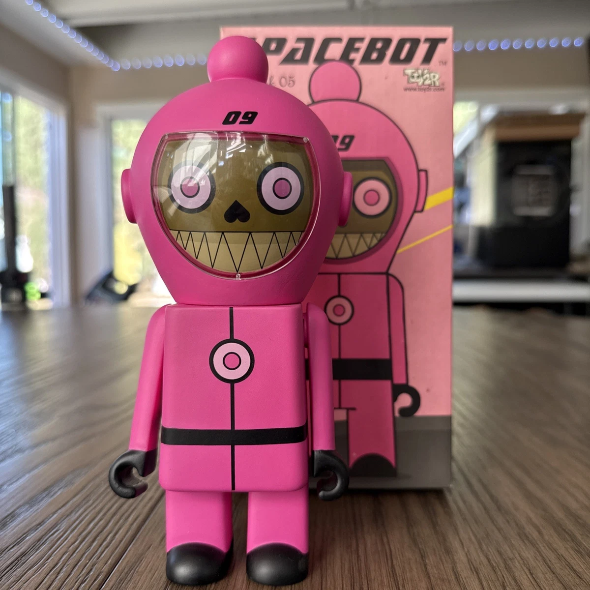 Toy2R Designer and Urban Vinyl for sale | eBay