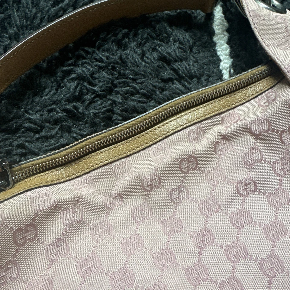 Gucci Pink Monogram Bag With Leather Metal Handles - Image 4 of 4