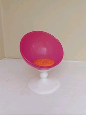 Mattel Barbie Pink Orange White Malibu Dream House Egg Chair Flaw: Mark