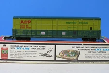 Life-Like 08991 HO Gauge Thrall Door Box Car AP Lumber Products BOXED L-63