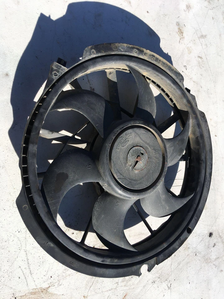 06 FORD TAURUS Electric Cooling Motor Foto 2 de 2