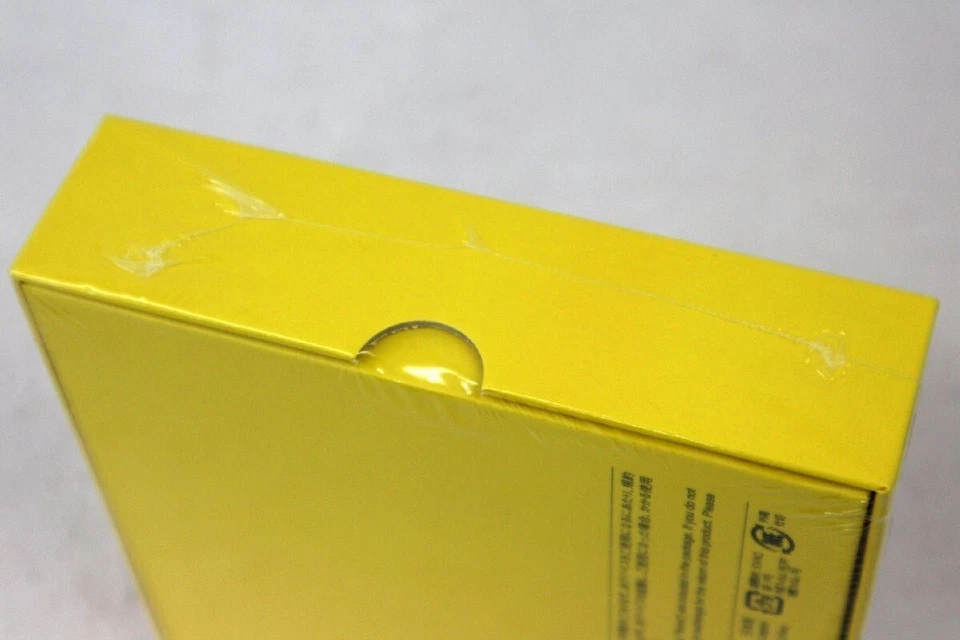 POCKETALK S Translator Global Communication 74 languages Red eSIM (2years) Japan - Image 3 of 4