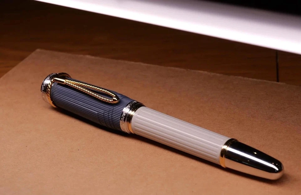 Bolígrafo Montblanc edición limitada Jane Austen Foto 4 de 4