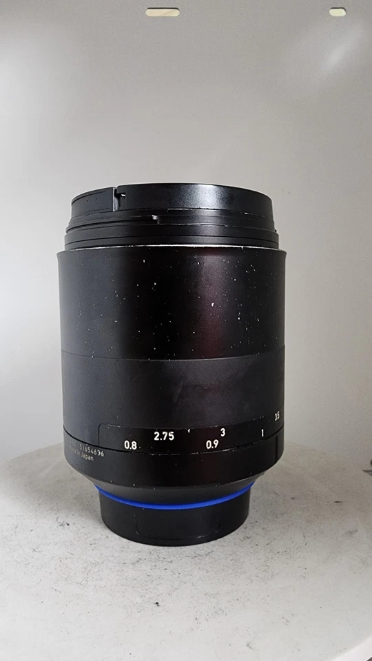 Lente ZEISS Milvus 85 mm f/1,4 ZE para Canon EF - Imagen 3 de 4