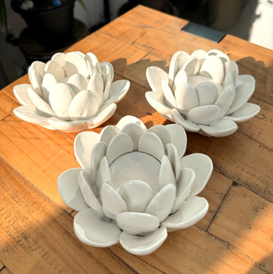 Laura Ashley Teelichthalter Set 3-teilig weiß Keramik Lotusblumen 8x15cm 60£