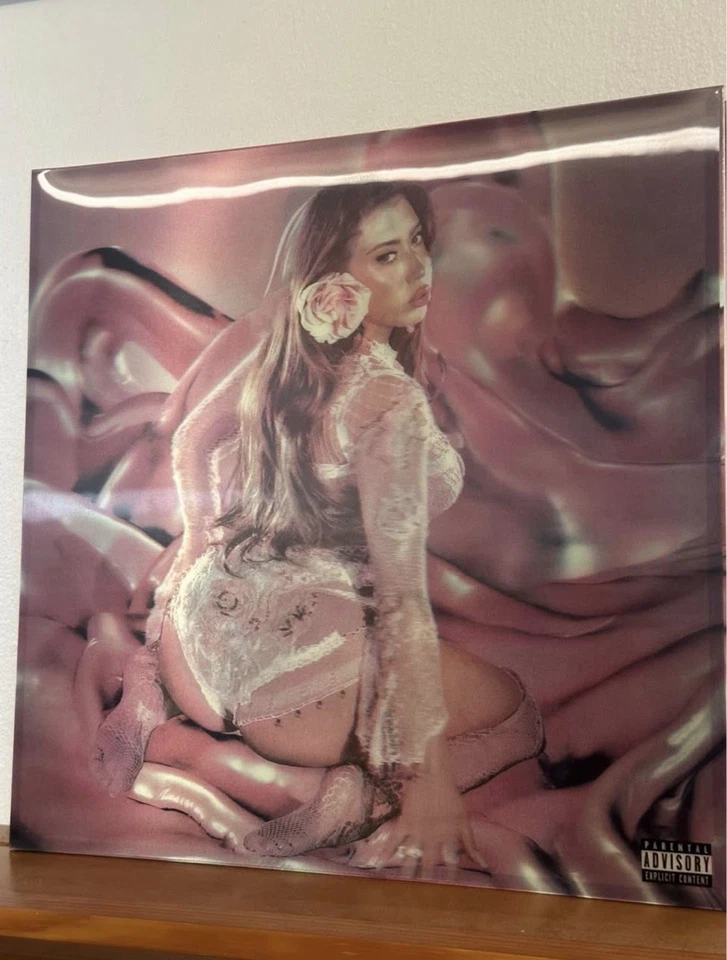 Kali Uchis Sincerely, Limited Edition Lenticular Cover Silk Marble Vinyl Record - Image 2 of 4