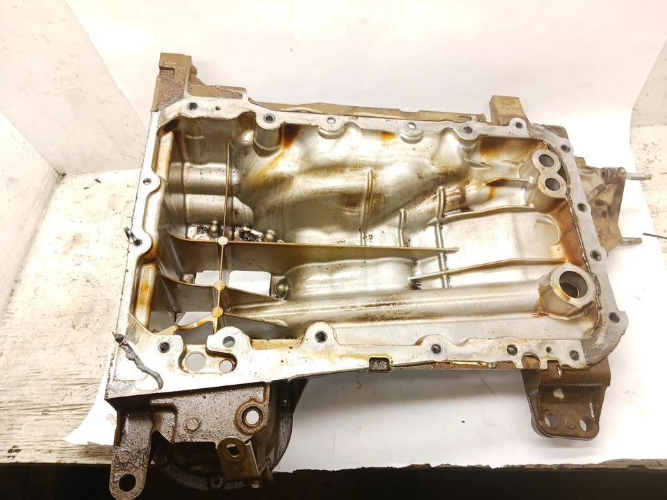 '16-'23 TOYOTA TACOMA upper Oil Pan 3.5L OEM 6 Month Warranty! - Image 3 of 4