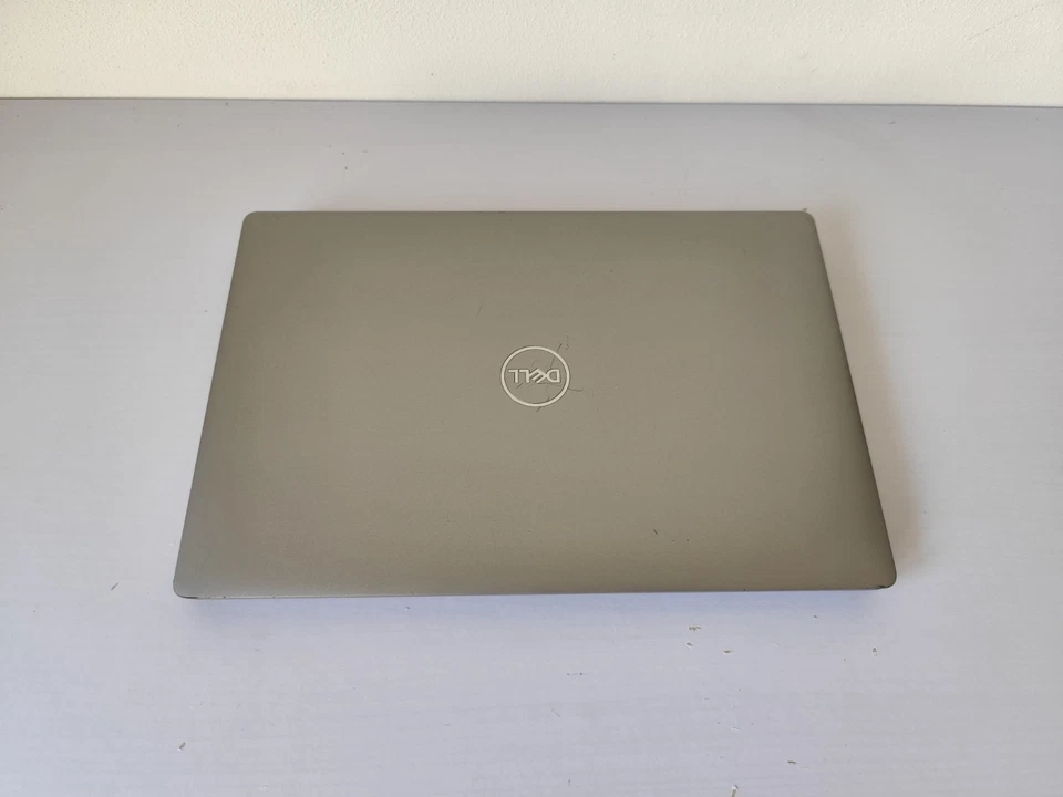 Dell Latitude 5410 · i5-10310U · 8GB · 512GB, foto 4 di 5