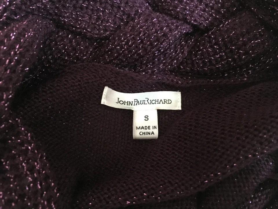 Hermoso suéter talla S morado (con hilos metálicos) de JohnPaulRichard Foto 3 de 4