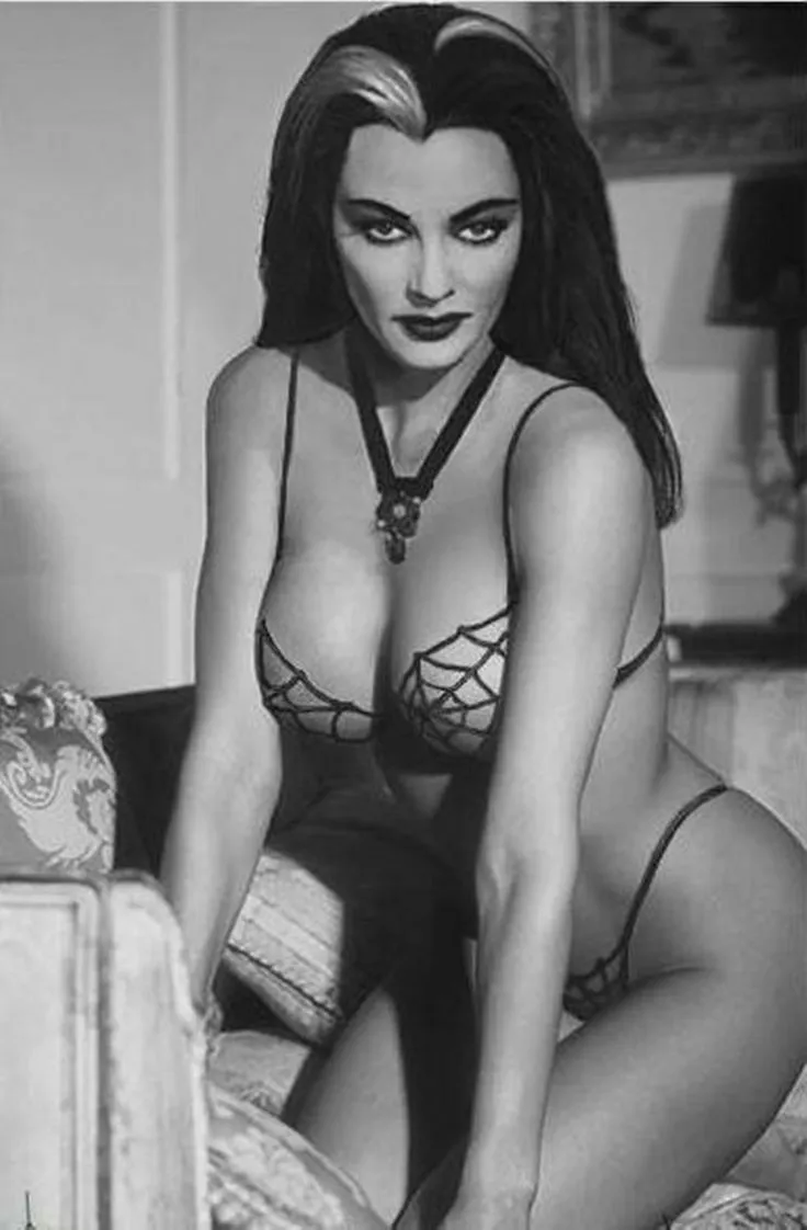 Yvonne De Carlo With Cobweb Underwear 8x10 Picture Celebrity Print | eBay