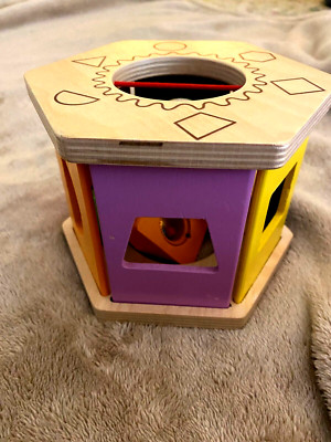 Hape wooden toys - Shake & Match Shape Sorter - Excellent Condition - 6 x5''