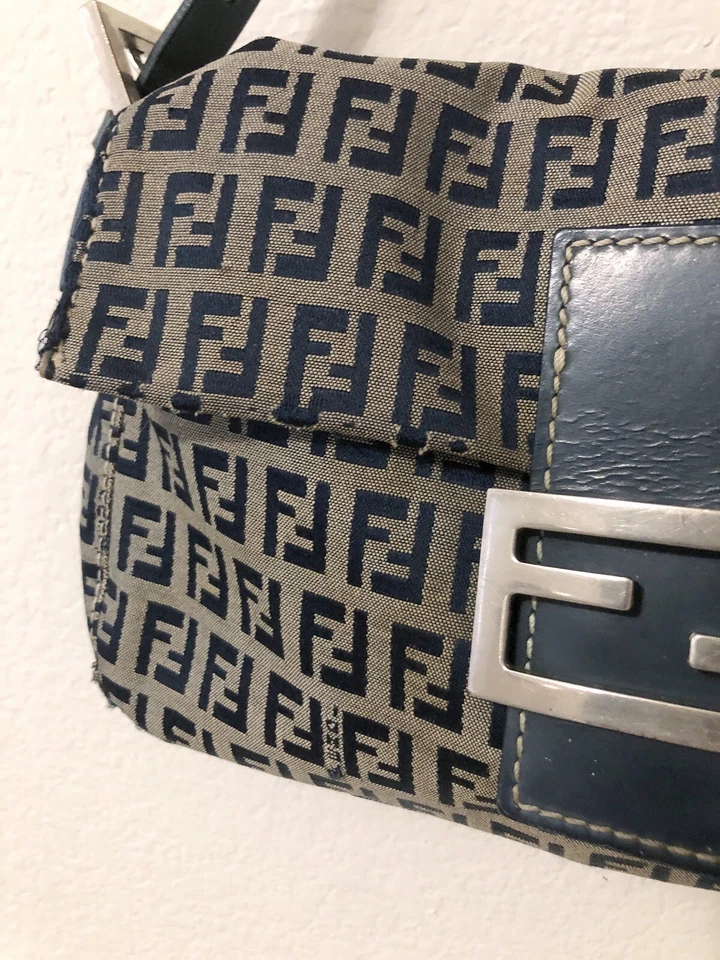 FENDI Zucchini Baguette Navy vintage bag - Image 2 of 4