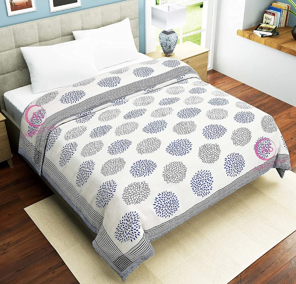 Colcha acolchada de algodón Jaipuri Razai hecha a mano india a lunares edredón Foto 4 de 4