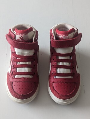 Hummel Turnschuhe.  Uk Größe 5. Rotes Leder mit weißen Akzenten. Hight Tops. 0494