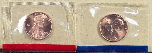 1990 P & D Lincoln Cent Penny 1C Philadelphia Denver in Mint Cello Free Ship Unc - Picture 1 of 2