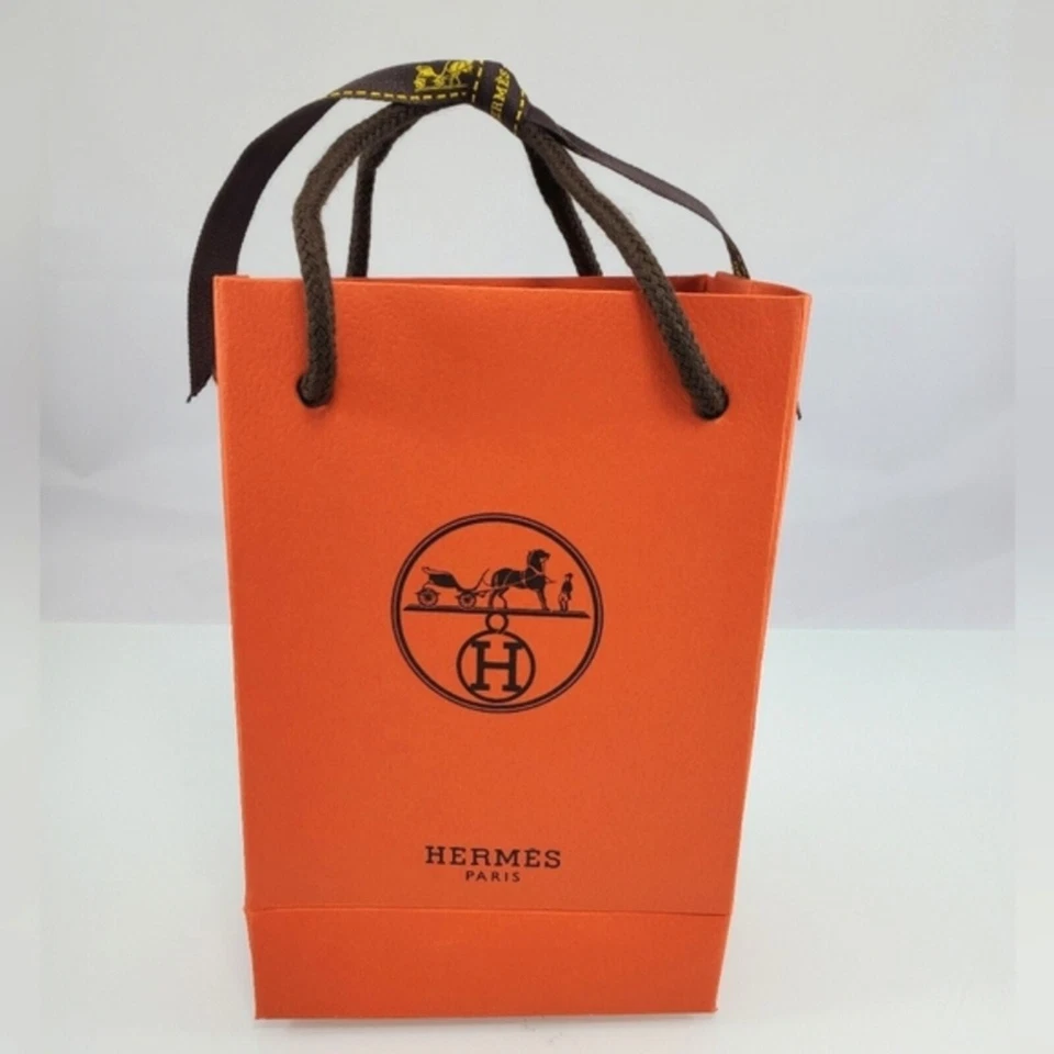 Hermes Terre D'Hermes + Eau Des Merveilles + Juego de regalo en spray de porcelana Muguet Foto 3 de 4