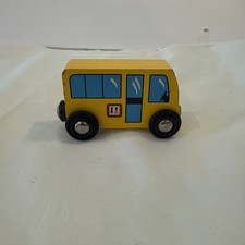 33524 Brio Wooden Train School Bus Thomas 