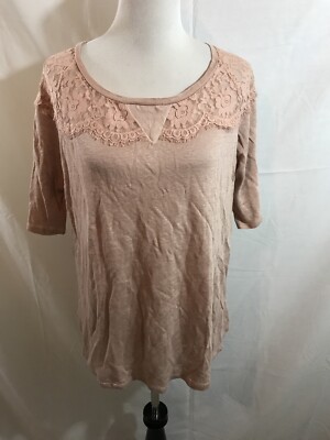 Anthropologie  Bordeaux light rose short sleeve with lace - womens large - NWT