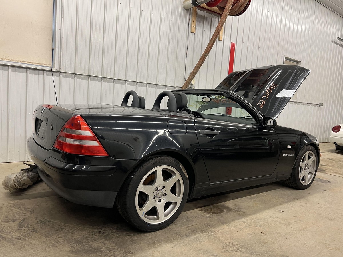 97-00 MERCEDES SLK230 PASSENGER RIGHT FRONT POWER DOOR OBSIDIAN