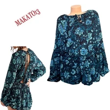 Free People Size SMALL Green Floral Shorts Romper Open Back Long Sleeve Jumpsuit