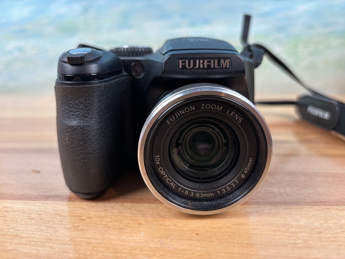 FujiFilm FinePix F700 7.1MP Digital Camera Parts Only | eBay