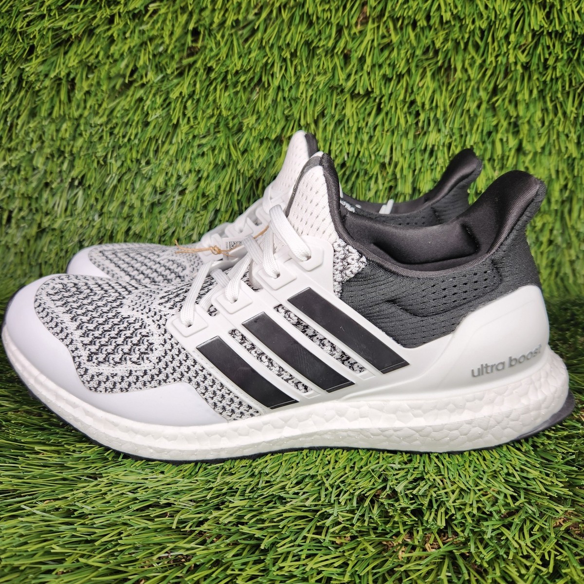 ◆adidas◆ Ultraboost 10 whiteblack IH4924 Adidas UltraBoost 1.0 Black White Zebra Mens Sizes Oreo