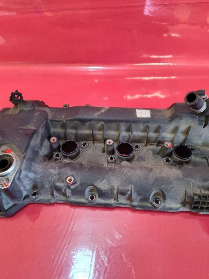 Cubierta de válvula basculante para pasajero derecho Hyundai Genesis 2010-2016 cupé 3,8 L V6 Foto 4 de 4