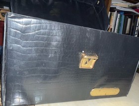 Vintage Nintendo NES Bundle: 11 Games & Hard Case - Mario, Popeye, Double Dragon