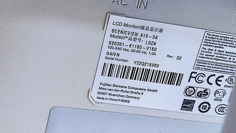 Monitor Fujitsu Siemens ScenicView A19-A3 L9ZA 19 Zoll 5:4 - Bild 4 von 4