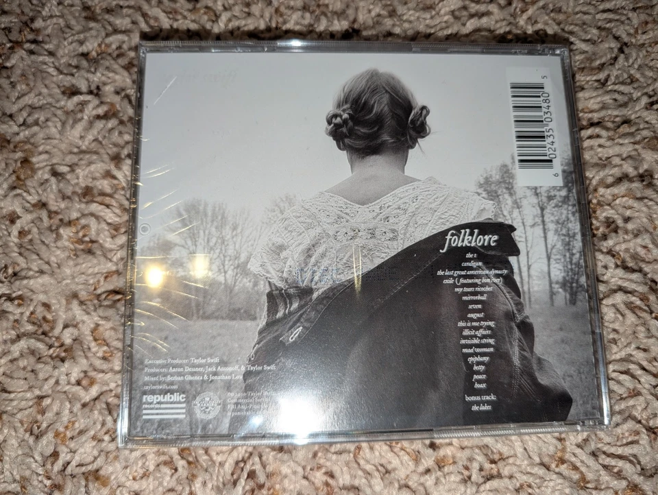Taylor Swift SIGNED Folklore CD Autographed Signature Factory SEALED - Image 4 of 4