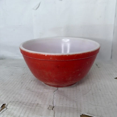 Vintage Pyrex #402 Faded Red Mixing Nesting Bowl Made In USA As Pictured