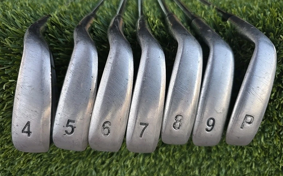 Zevo ZV-2 Golf Clubs 4-PW Mens RH Irons Stiff Steel Flex  - Image 2 of 4