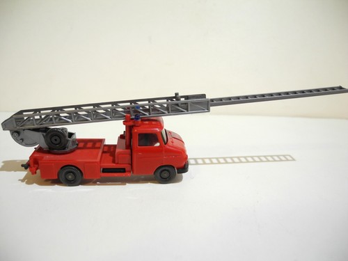 VINTAGE WIKING 1:87 FIRE LADDER TRUCK OPEL BLITZ 1064/1 MINT 1967-72 RARE - Picture 6 of 10