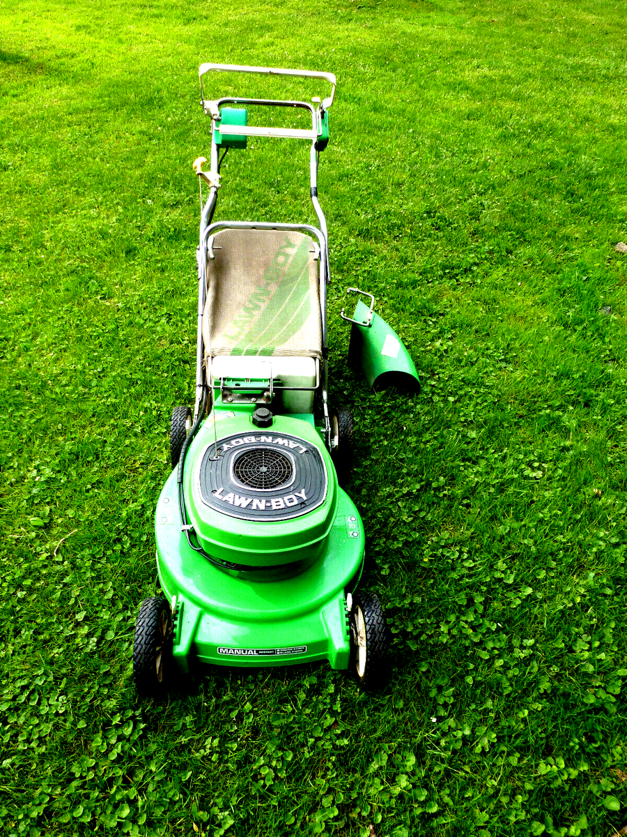 lawn-boy model #8125P lawn mower -- 