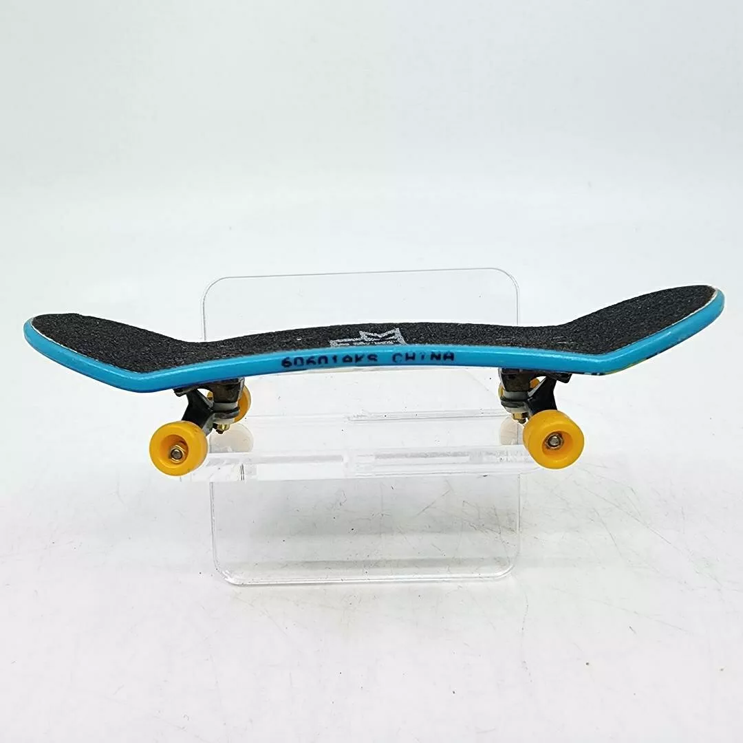 Tech Deck Mini Skateboard Blind Miniature Fingerboard 4 in Blue Yellow