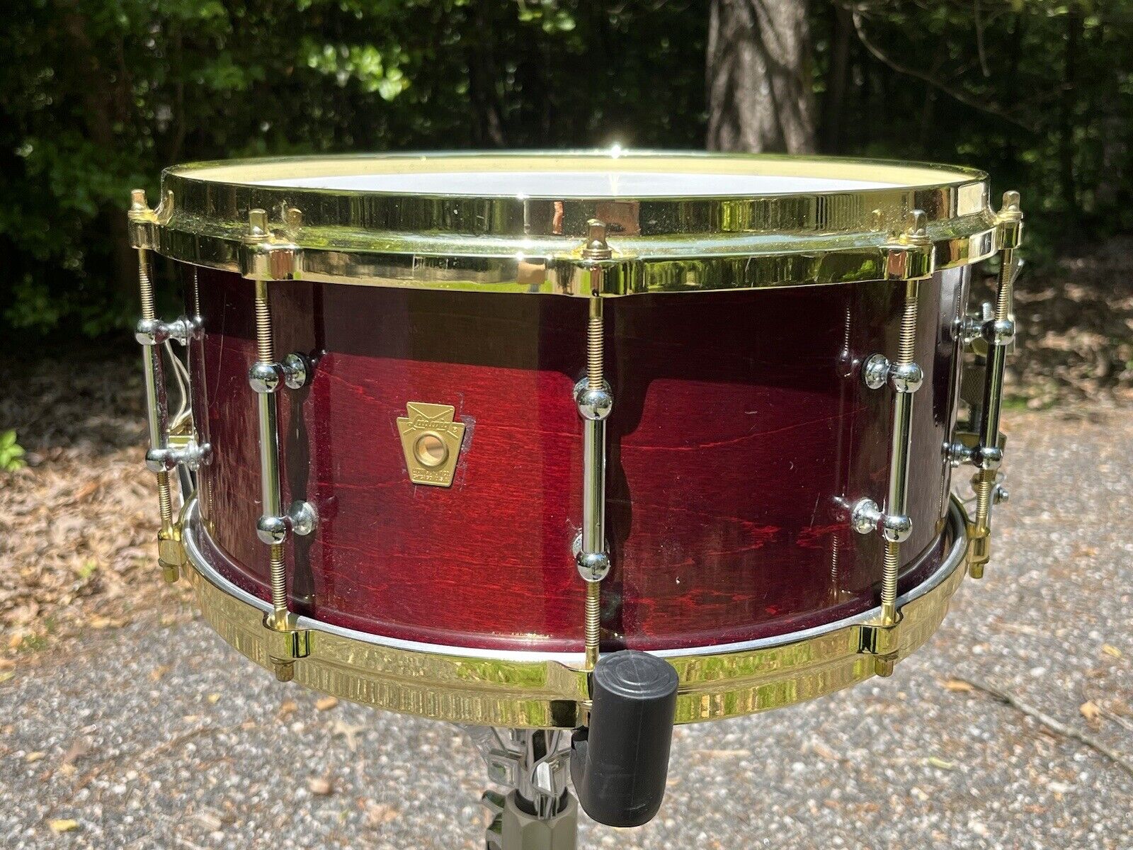 LUDWIG 14x5.5 CUSTOMIZED Snare Drum - Dark Red w/ Gold Brass Hoops & Trim + CASE